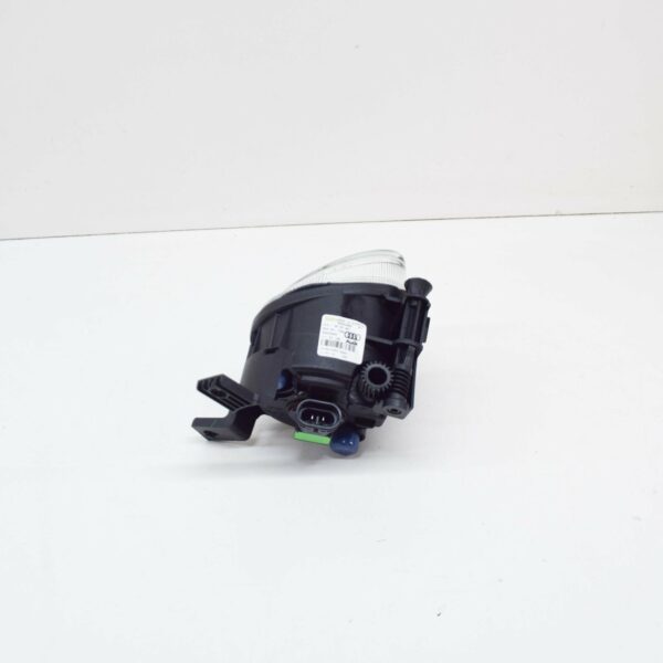 NEW AUDI A3 8P FRONT RIGHT FOG LIGHT 8E0941700E - Image 7