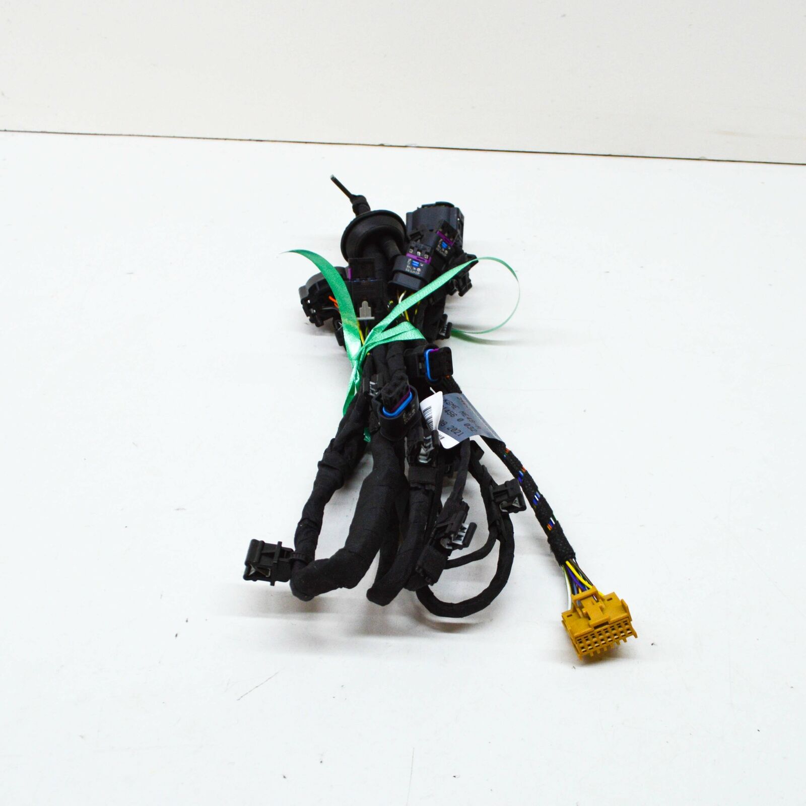 NEW AUDI A4 S4 B9 FRONT BUMPER PDC PARKING AID WIRING HARNESS 8W9971104D 5 NEW AUDI A4 S4 B9 FRONT BUMPER PDC PARKING AID WIRING HARNESS 8W9971104D - Image 5