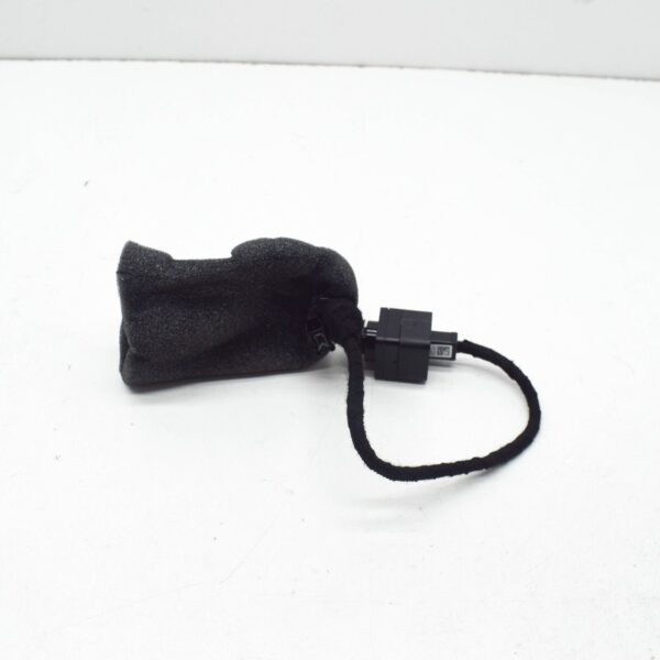 NEW VW TRANSPORTER T6 REAR TAILGATE REVERSE VIEW CAMERA 7E0980121 ORIGINAL - Image 5