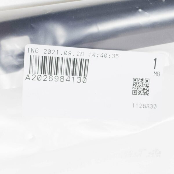 NEW MERCEDES-BENZ C W202 FRONT LEFT SIDE SEAL A2026984130 - Image 7