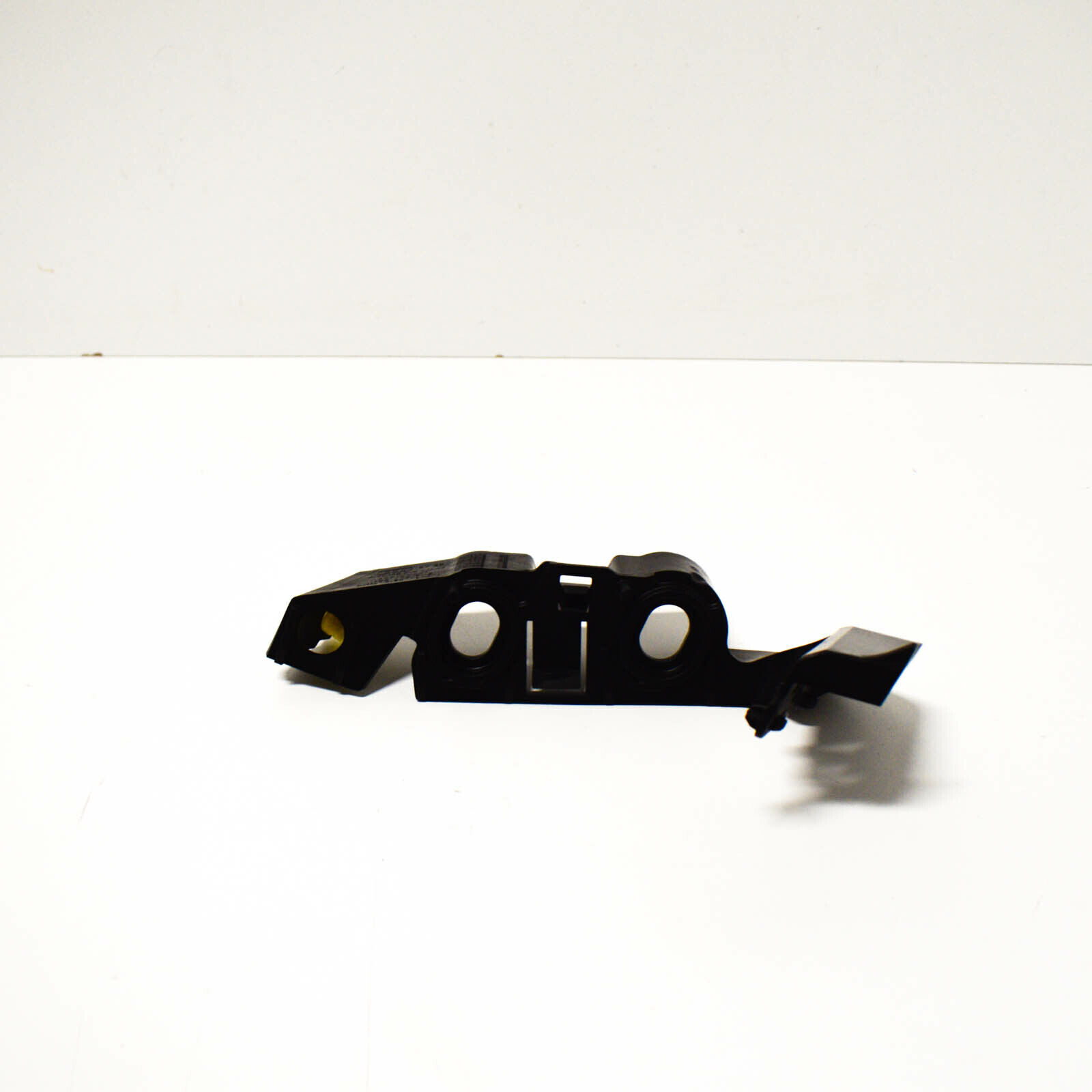 NEW AUDI A5 8W6 FRONT RIGHT UPPER BUMPER GUIDE 8W6807284 ORIGINAL 5 NEW AUDI A5 8W6 FRONT RIGHT UPPER BUMPER GUIDE 8W6807284 ORIGINAL - Image 5