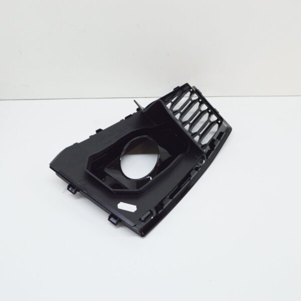 NEW AUDI RS4 B9 FRONT RIGHT AIR GUIDE GRILLE 8W6807682QT94 - Image 7