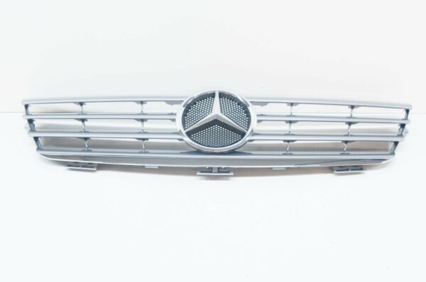 NEW MERCEDES-BENZ C COUPE CL203 BOTTOM RADIATOR GRILLE A20388010837246 ORIGINAL - Image 5
