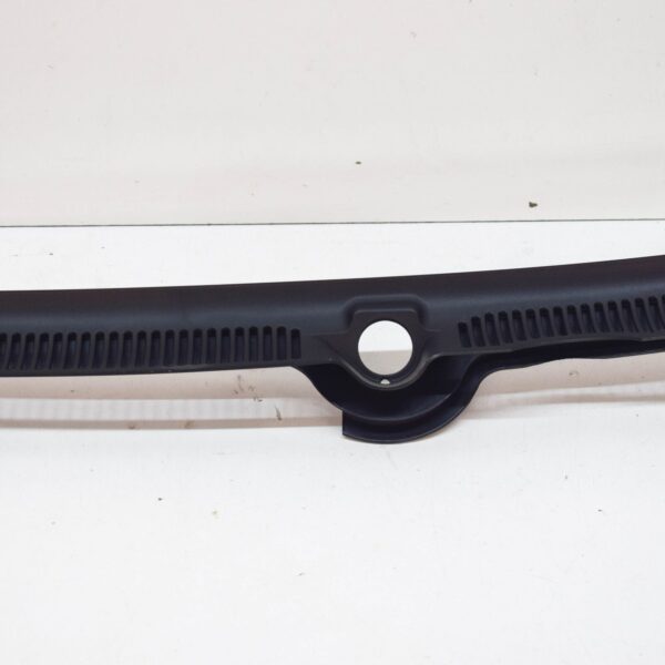 NEW AUDI A4 B7 WINDSHIELD COWL COVER WATER DEFLECTOR LHD 8E1819403A01C ORIGINAL - Image 5