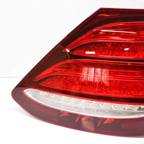 NEW MERCEDES-BENZ E W213 REAR RIGHT LED TAILLIGHT LAMP A2139067800 ORIGINAL - Image 5