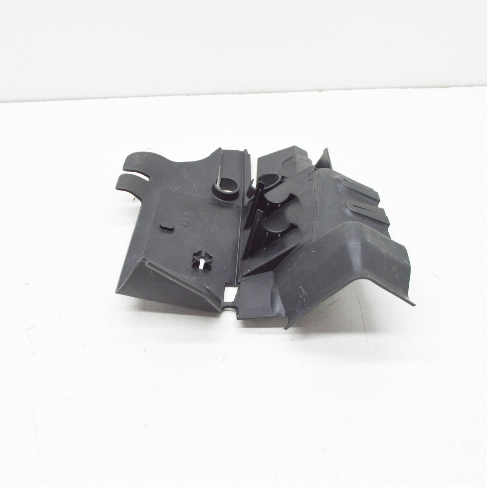 NEW MERCEDES-BENZ SL R231 RADIATOR AIR DUCT A2315050988 ORIGINAL 5 NEW MERCEDES-BENZ SL R231 RADIATOR AIR DUCT A2315050988 ORIGINAL - Image 5