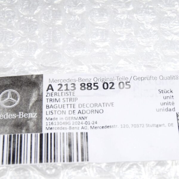 NEW MERCEDES-BENZ E W213 FRONT RIGHT BUMPER MOLDING AMG A2138850205 ORIGINAL - Image 5