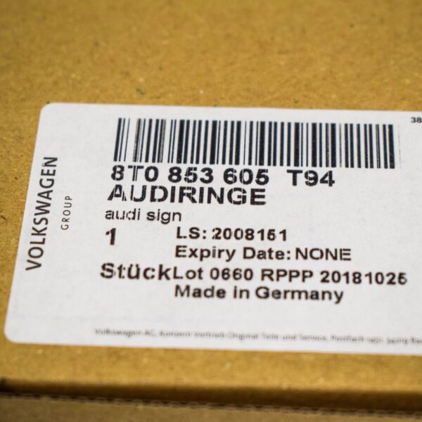 NEW AUDI A3 FRONT GRILLE EMBLEM 8T0853605T94 - Image 7