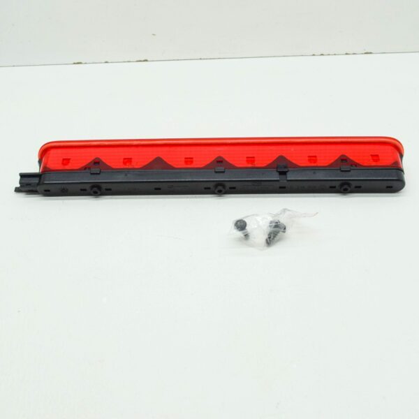 NEW VOLKSWAGEN TRANSPORTER T5 THIRD BRAKE STOP LIGHT 6H0945097A ORIGINAL - Image 5