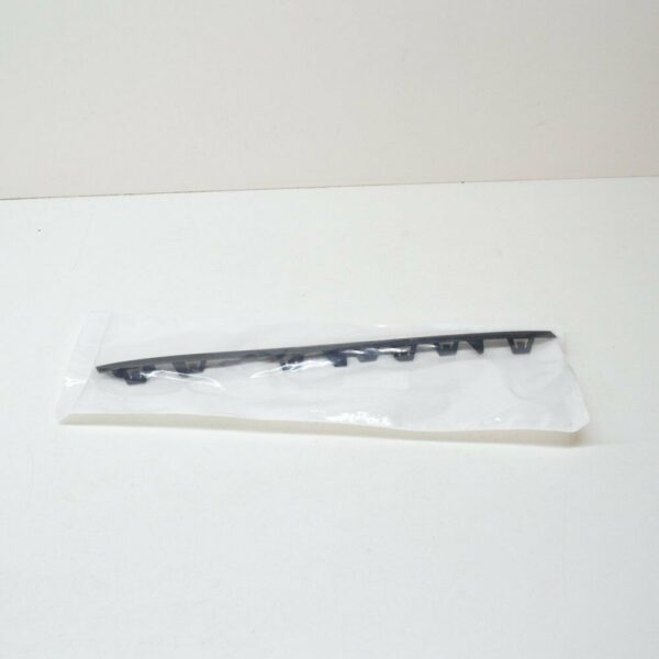 NEW VW TRANSPORTER T6 FRONT RIGHT BUMPER COVER TRIM 7E08530669B9 ORIGINAL - Image 5