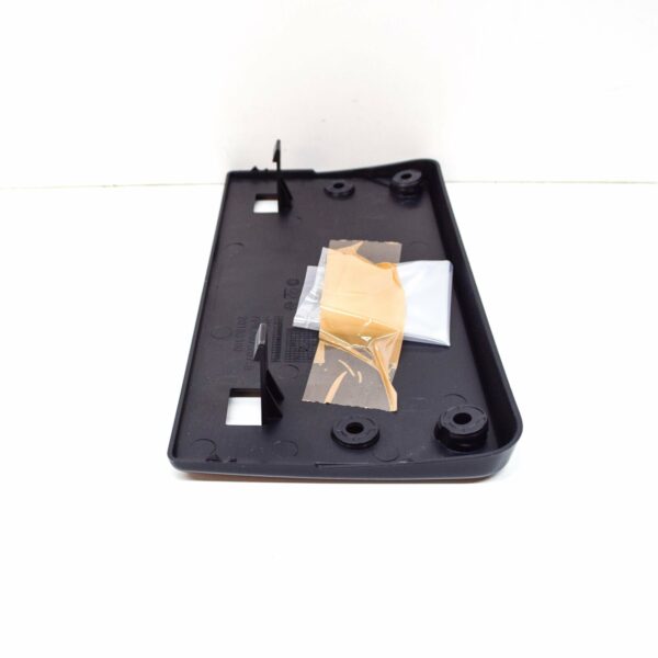 NEW VOLKSWAGEN TOUAREG 7P FRONT LICENCE PLATE HOLDER 7P6807285B USA - Image 7