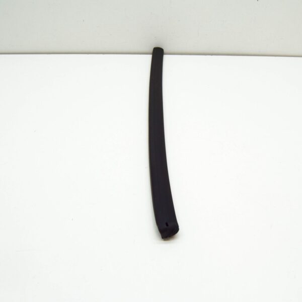 NEW SEAT LEON 5F RIGHT SIDE BONNET SEAL 5F0823710A ORIGINAL - Image 5