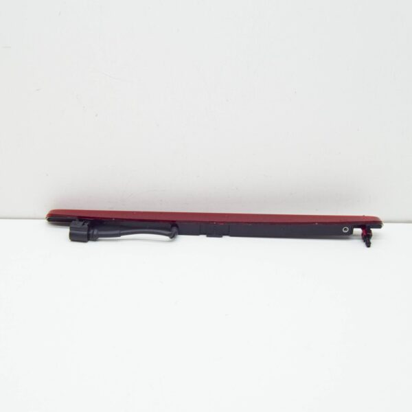 NEW SKODA KAMIQ REAR THIRD BRAKE CENTRE STOP LIGHT 654945097 ORIGINAL - Image 5