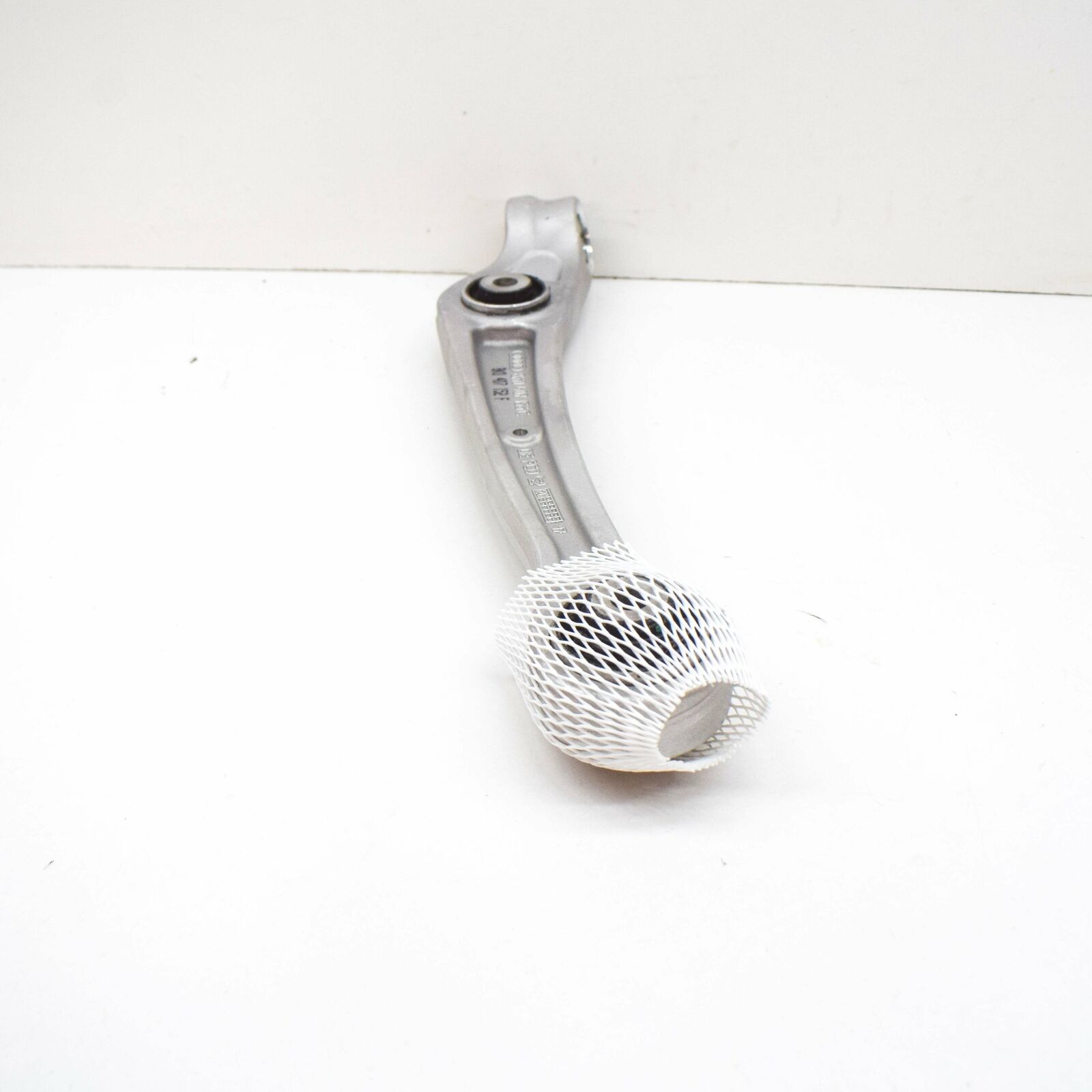 NEW AUDI A4 B8 FRONT RIGHT FRONT WISHBONE LINK 8K0407152F ORIGINAL 6 NEW AUDI A4 B8 FRONT RIGHT FRONT WISHBONE LINK 8K0407152F ORIGINAL - Image 6