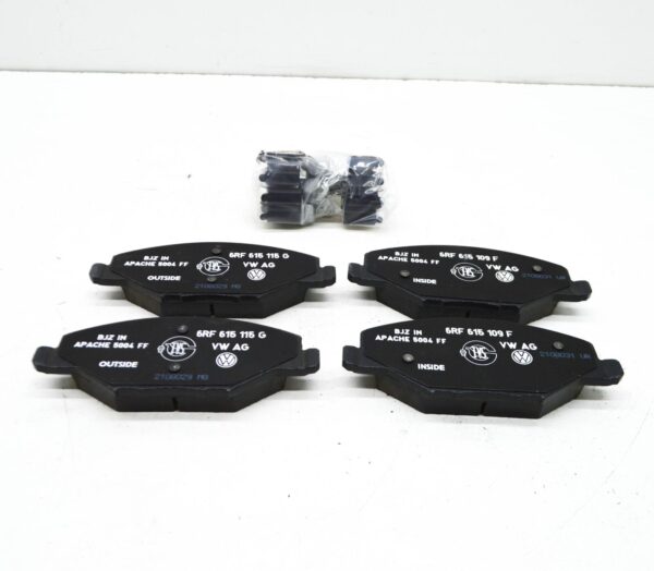 NEW VOLKSWAGEN POLO 6R FRONT BRAKE PADS SET 6RU698151B ORIGINAL - Image 5