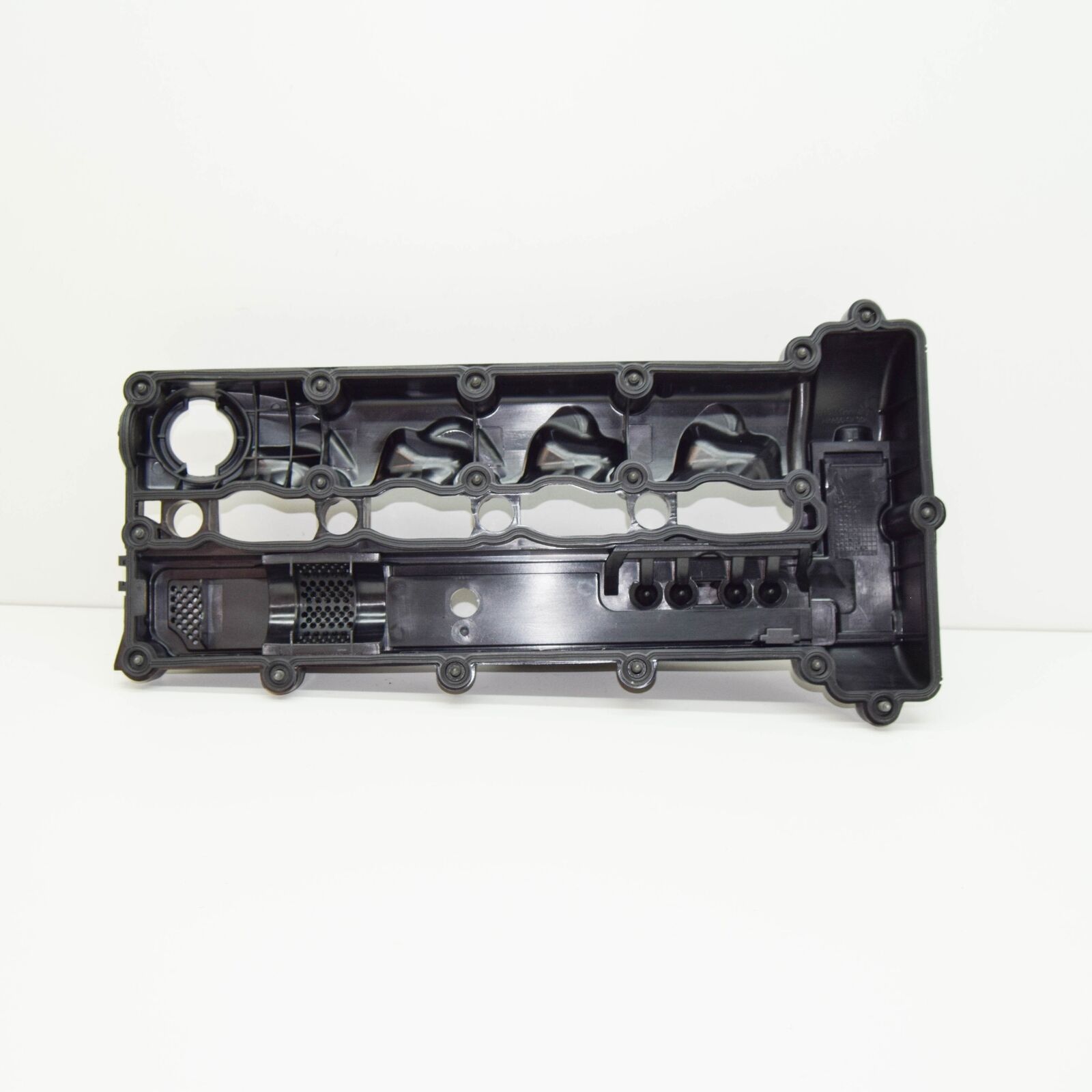 NEW MERCEDES-BENZ C-CLASS W205 VALVE COVER A6510108918 ORIGINAL 5 NEW MERCEDES-BENZ C-CLASS W205 VALVE COVER A6510108918 ORIGINAL - Image 5