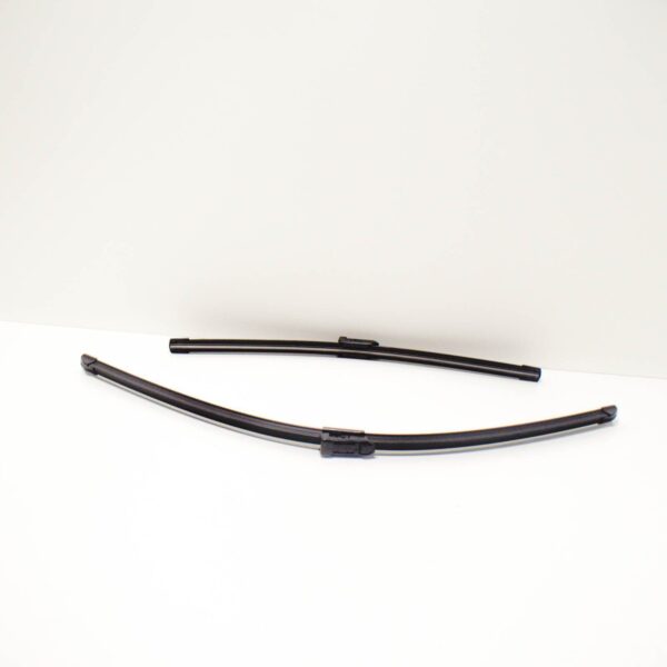NEW VOLKSWAGEN GOLF MK7 FRONT WINDSCREEN WIPER BLADES SET 5G1998002 LHD ORIGINAL - Image 5
