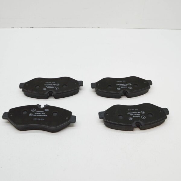 NEW MERCEDES-BENZ SPRINTER 906 FRONT BRAKE PADS KIT A9064211600 2010 ORIGINAL - Image 5