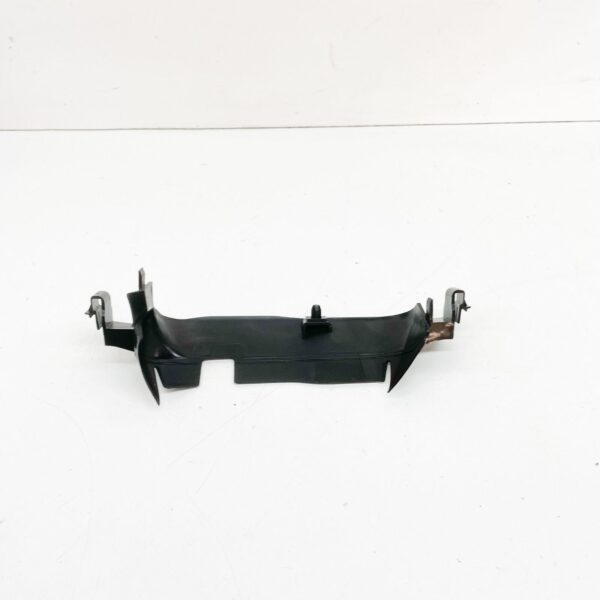NEW AUDI A3 8V RADIATOR UPPER CENTRE AIR GUIDE 8V0121285 ORIGINAL - Image 5