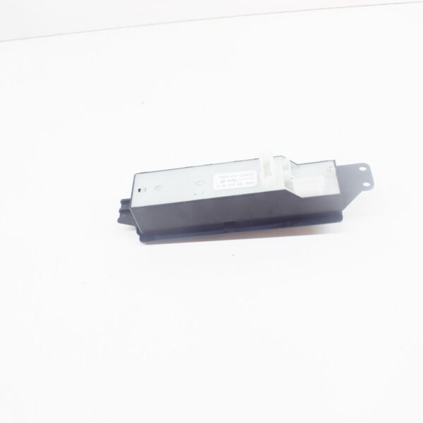 NEW VW CRAFTER 30-35 PASSENGER SIDE ELECTRIC WINDOW SWITCH 2E0959877R - Image 7