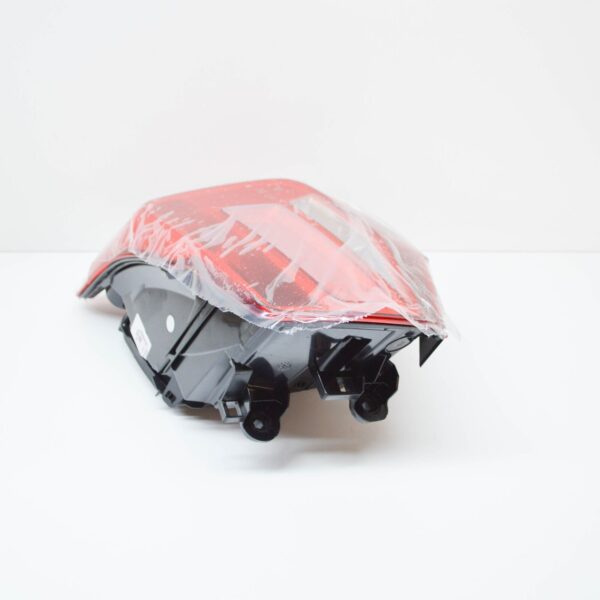 NEW AUDI Q2 GA REAR RIGHT TAILLIGHT 81A945070C ORIGINAL - Image 5