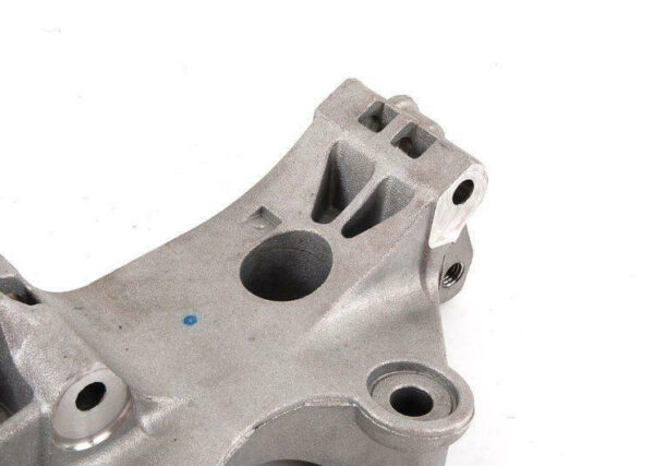 NEW AUDI A3 8P ALTERNATOR AND REFRIGERANT COMPRESSOR BRACKET 038903139AF - Image 5