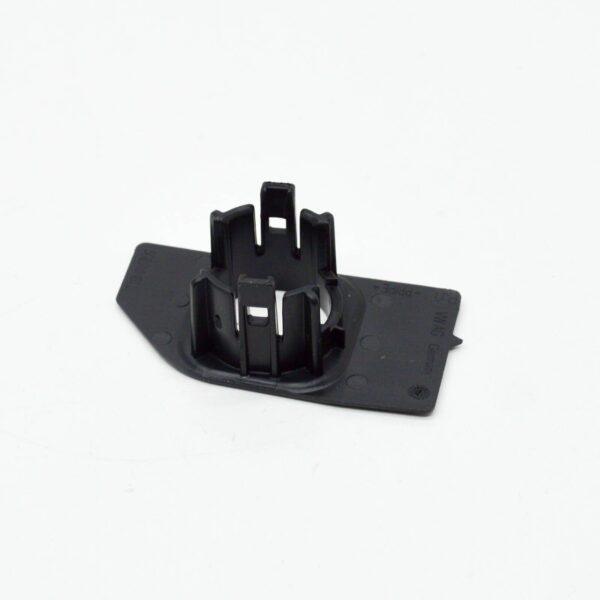 NEW VOLKSWAGEN GOLF MK7 FRONT BUMPER LEFT PDC SENSOR HOLDER 5G0919493L ORIGINAL - Image 5