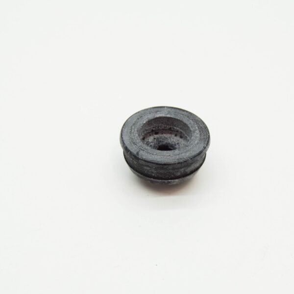 NEW VW TOUAREG 7P MK2 A/C COMPRESSOR INPUT SHAFT GROMMET 079260753B ORIGINAL - Image 5