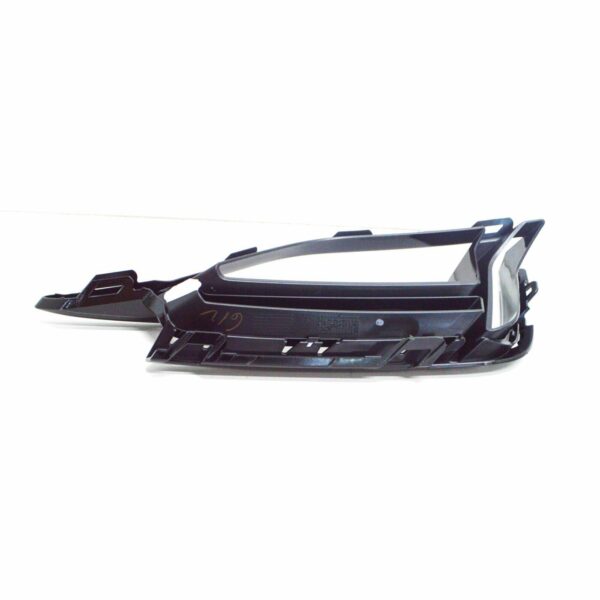 NEW VOLKSWAGEN GOLF MK7 FRONT LEFT OUTER GRILLE 5G0853665R041 - Image 7
