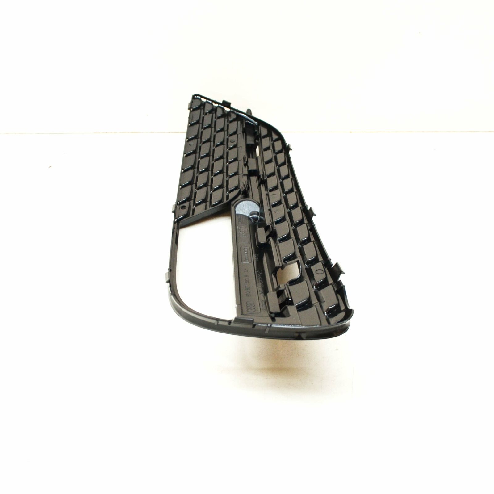 NEW AUDI A5 8T3 FRONT BUMPER LEFT AIR GUIDE GRILLE 8T0807681H01C 7 NEW AUDI A5 8T3 FRONT BUMPER LEFT AIR GUIDE GRILLE 8T0807681H01C - Image 7