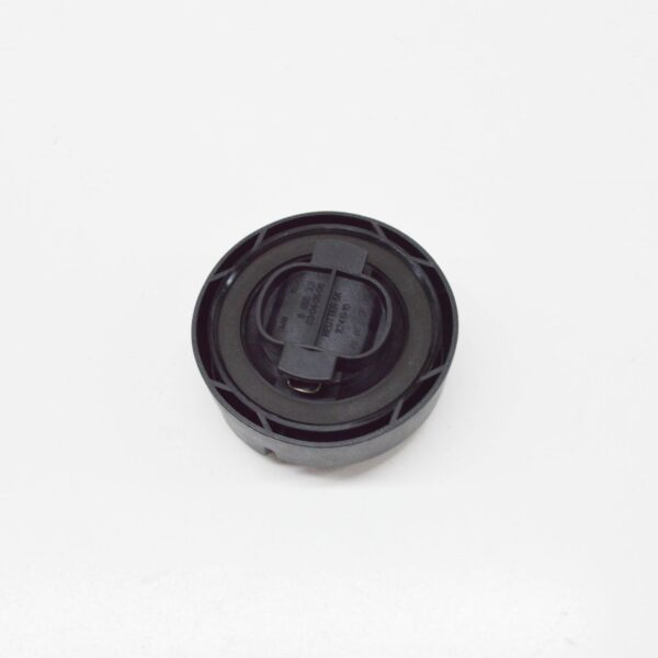 NEW BMW 5 E60 OIL FILLER CAP 8655331 11128655331 ORIGINAL - Image 5