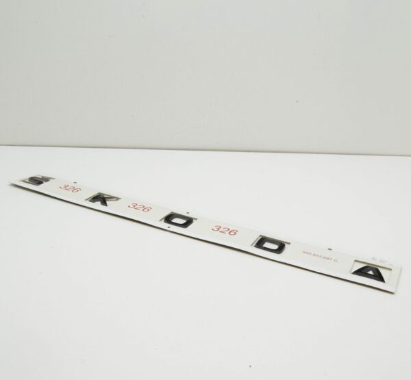 NEW SKODA KAROQ NU REAR TAILGATE LETTERING 565853687G041 ORIGINAL - Image 6
