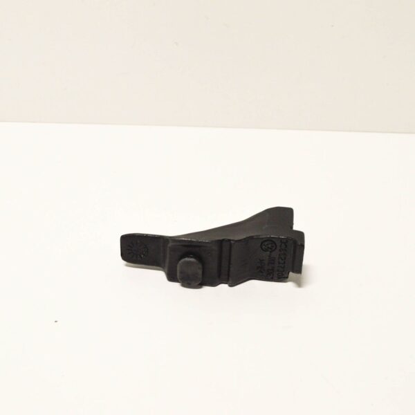 NEW VOLKSWAGEN CC RIGHT HOOD BONNET SEAL FILLER PIECE 3C8823730A ORIGINAL - Image 6