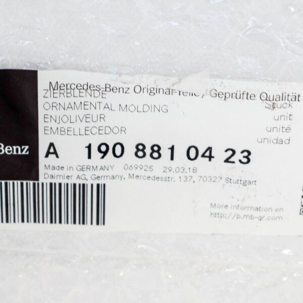 NEW MERCEDES-BENZ AMG GT C190 ORNAMENTAL MOLDING A1908810423 2017 ORIGINAL - Image 6