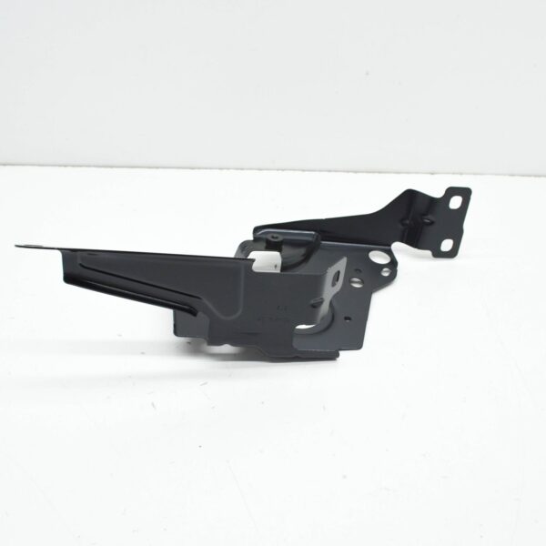NEW BMW M4 COUPE G82 FRONT RIGHT FENDER HOLDER 41008082032 8082032 - Image 6