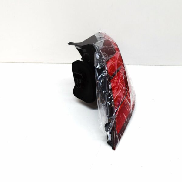 NEW VOLKSWAGEN GOLF MK7 5G REAR LEFT LED OUTER TAILLIGHT 5G0945095Q ORIGINAL - Image 6
