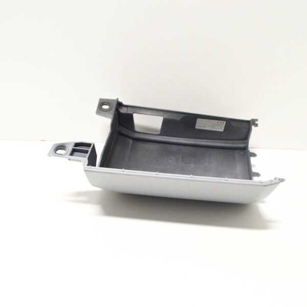NEW VW TRANSPORTER T6 REAR BUMPER RIGHT SIDE TRIM 7E0807322DGRU - Image 8