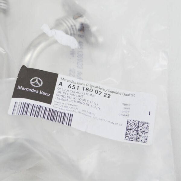 NEW MB E W212 OIL RETURN HOSE E200 PETROL 1.8 A6511800722 ORIGINAL - Image 6