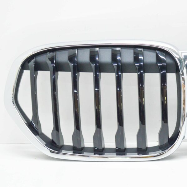 NEW BMW X1 F48 FRONT BUMPER RADIATOR GRILLE 8493450 51138493450 ORIGINAL - Image 6