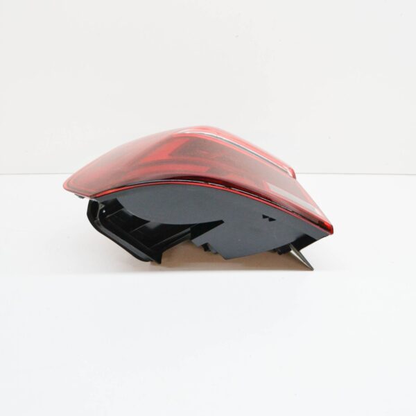 NEW VOLKSWAGEN PASSAT B8 LED USA OUTER TAIL LIGHT - LEFT 561945207C ORIGINAL - Image 6