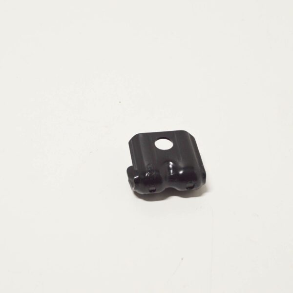 NEW AUDI A3 8PA SPORTBACK FRONT FENDER BRACKET 8P0821471 ORIGINAL - Image 6