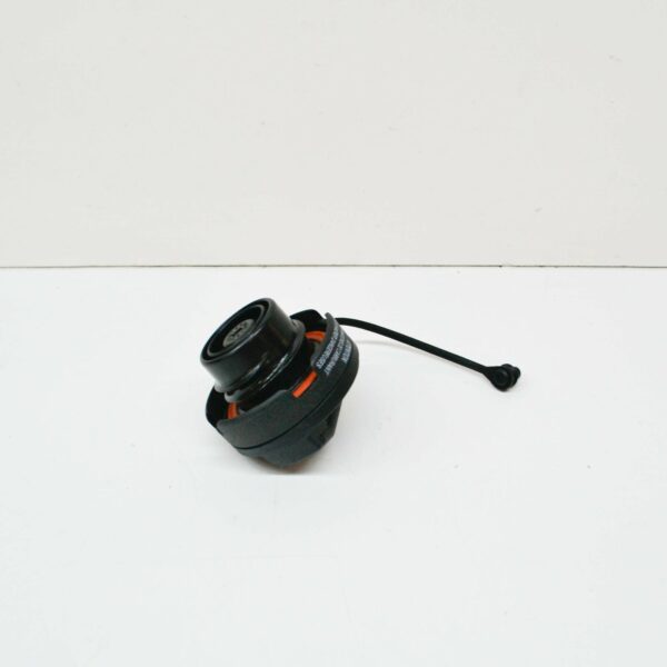 NEW AUDI A8 D3 GAS CAP WITH STRAP 4E0201550B - Image 8