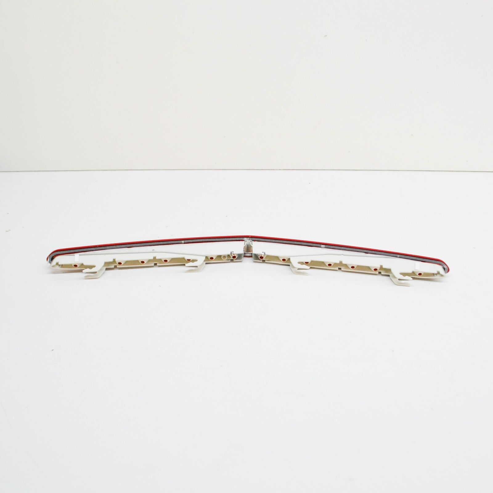 NEW MERCEDES-BENZ E C207 AUXILIARY STOP LAMP LENS A2078200066 6 NEW MERCEDES-BENZ E C207 AUXILIARY STOP LAMP LENS A2078200066 - Image 6