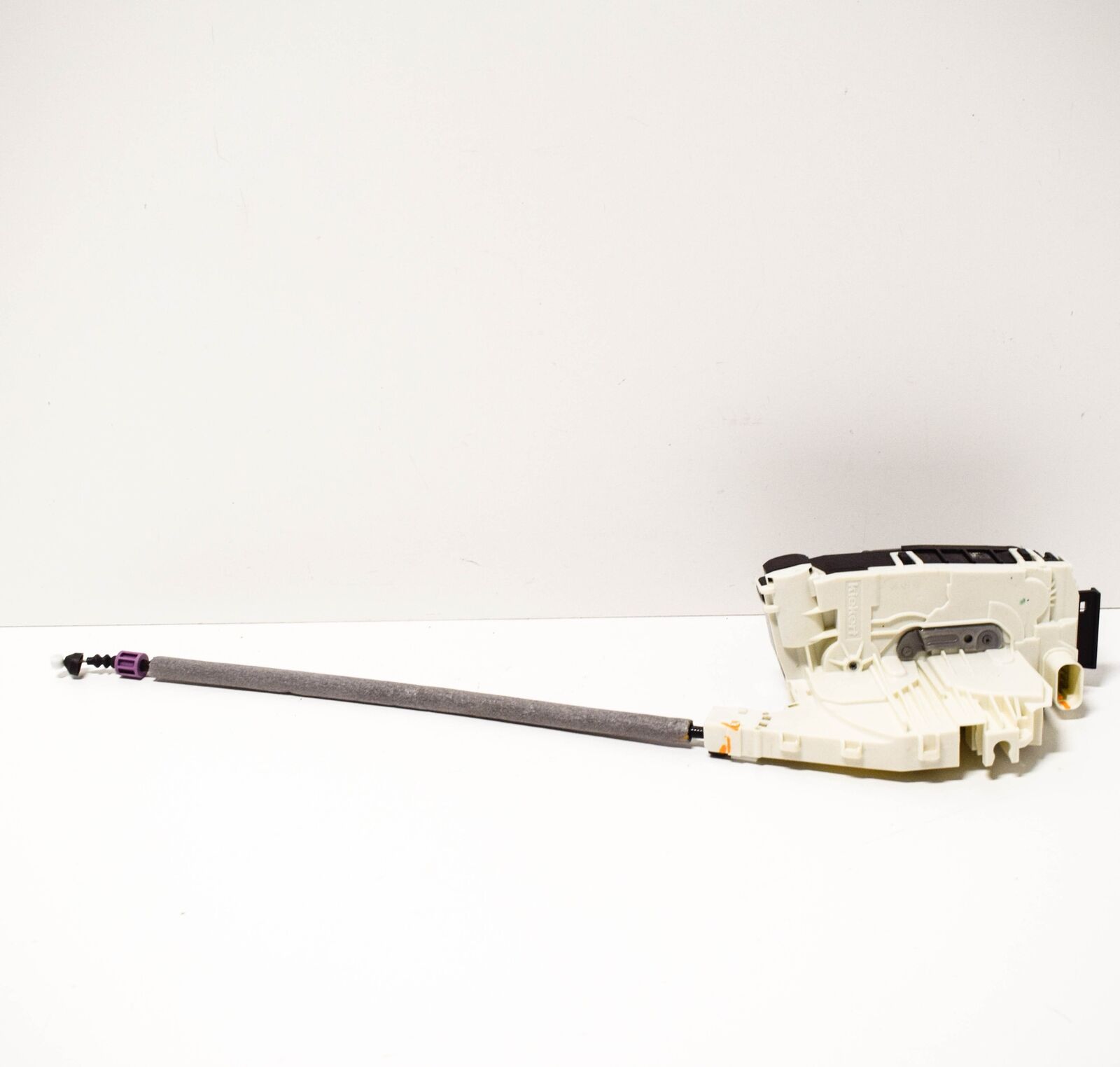 NEW MERCEDES-BENZ C-CLASS W204 FRONT RIGHT DOOR LOCK A2047203835 ORIGINAL 6 NEW MERCEDES-BENZ C-CLASS W204 FRONT RIGHT DOOR LOCK A2047203835 ORIGINAL - Image 6