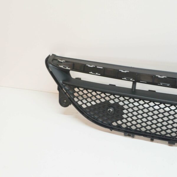 NEW MB E W213 AMG FRONT BUMPER CENTER LOWER GRILLE A2138856900 - Image 6