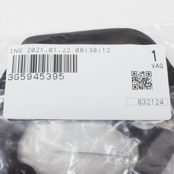 NEW VOLKSWAGEN PASSAT B8 REAR INNER TAIL LIGHT SEAL 3G5945395 ORIGINAL - Image 6