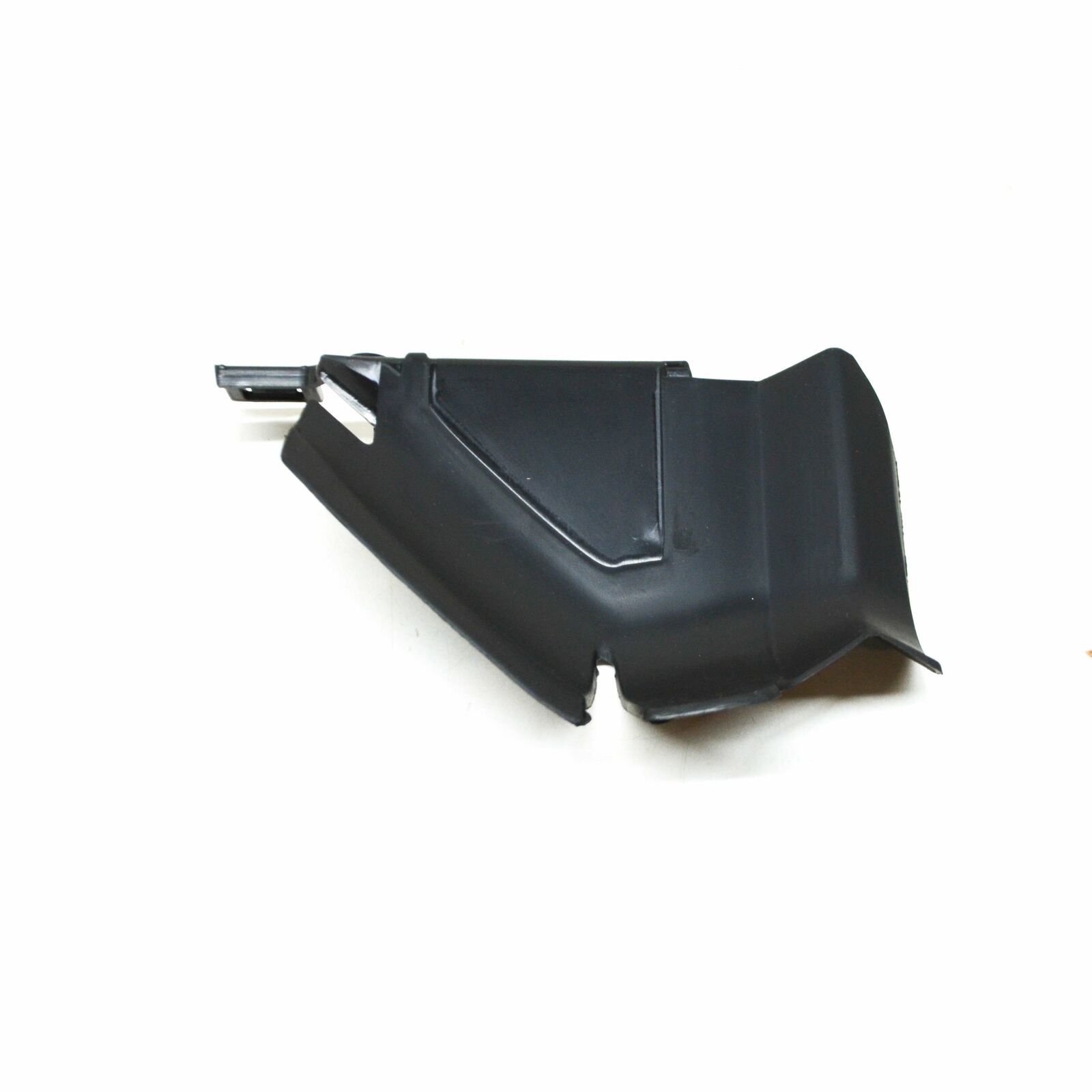 NEW AUDI A5 8W6 RIGHT RADIATOR AIR BAFFLE SMALL GUIDE 8W6121674B ORIGINAL 6 NEW AUDI A5 8W6 RIGHT RADIATOR AIR BAFFLE SMALL GUIDE 8W6121674B ORIGINAL - Image 6