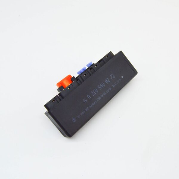 NEW MERCEDES BENZ E W210 RELAY CONTROL UNIT A2105400272 - Image 6