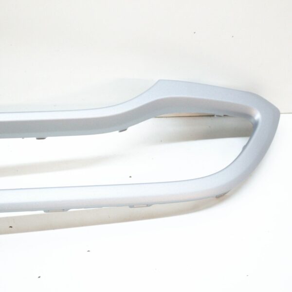 NEW MERCEDES-BENZ GLA X156 FRONT BUMPER CENTRAL COVER A1568804400 ORIGINAL - Image 6