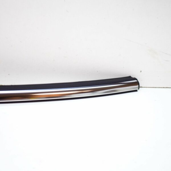 NEW MINI CLUBMAN F54 REAR RIGHT SPLIT DOOR TRIM MOLDING 51137473264 ORIGINAL - Image 6